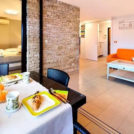 Apartman Mare *